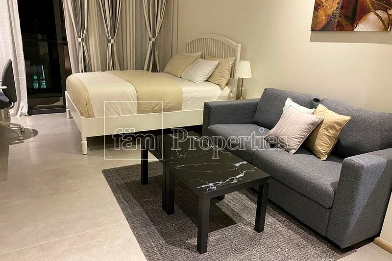 Furnished Studio | Middle Unit | bright63778351151489112