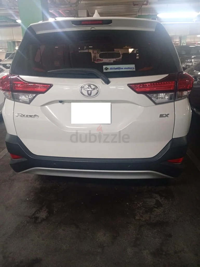 TOYOTA RUSH EX 2023 GCC  
EXCELLENT CONDITION  
LOW MILEAGE63484504963330114