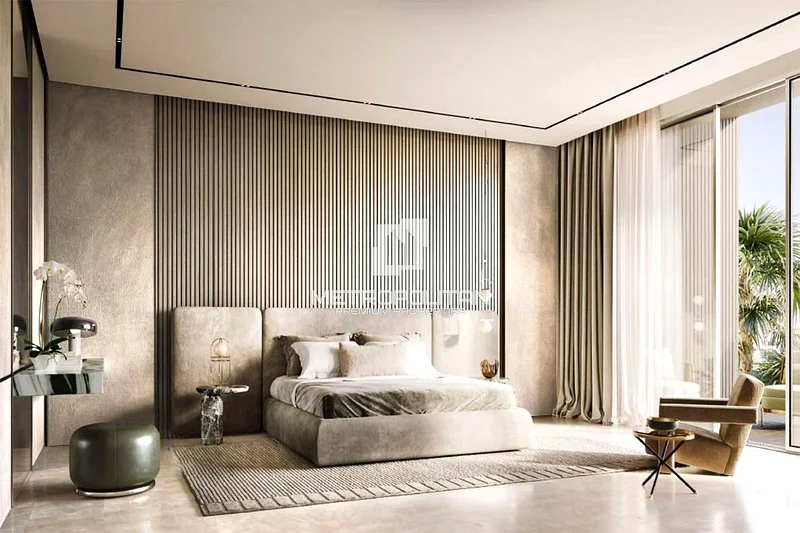 Spectacular View | Prime Location | Large Layout63991104196611113