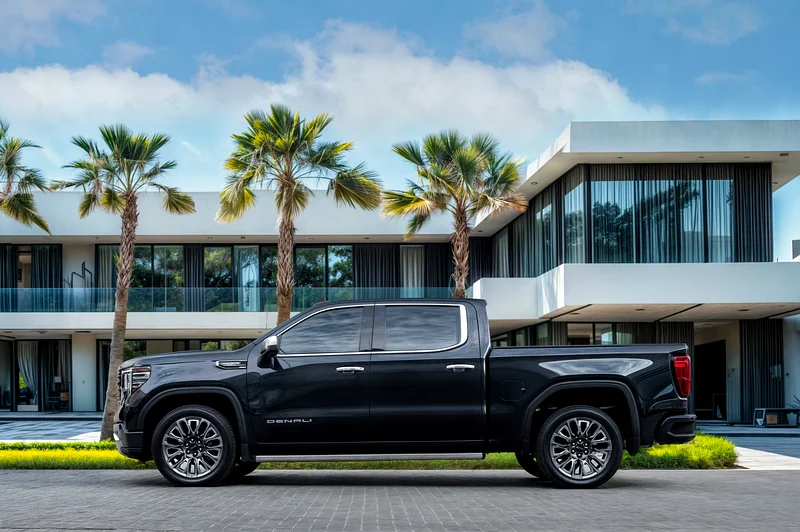 4,798 P.M | Sierra Denali Ultimate 6.2L | 0% Downpayment | Agency Warranty!63490598568067111