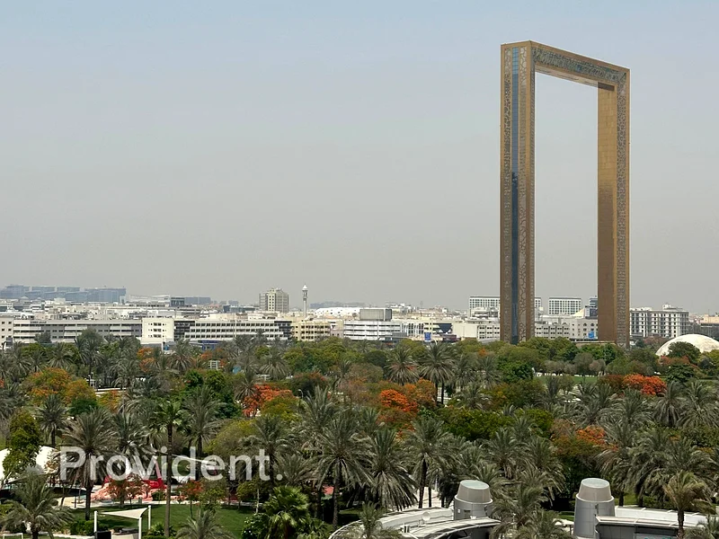 قريب من المترو | منظر الحديقة | منظر إطارات دبي63768649750275110