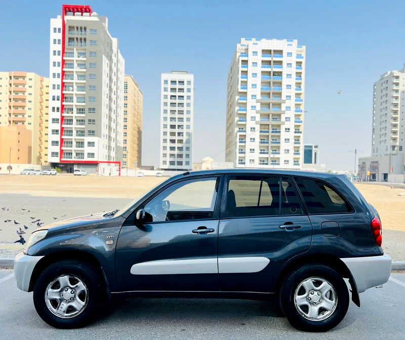 A BEAUTIFUL CLEAN RAV4 2005 MODEL EXCELLENT CONDITION NO ANY ISSUES63487915118339111