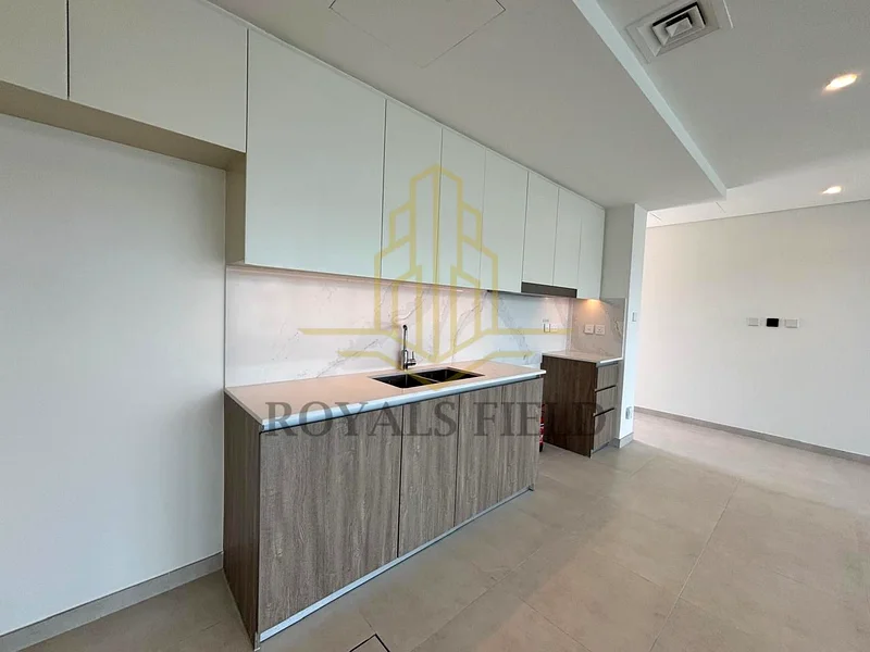 Single Row | Near Entry | Premium Unit63947307164033112