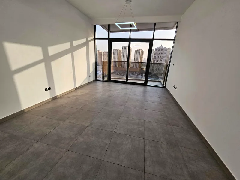 HIGH FLOOR | SPACIOUS LAYOUT | WITH BALCONY63734819332355110