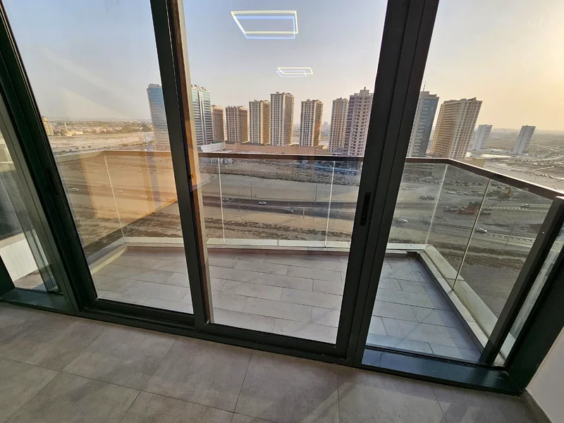 HIGH FLOOR | SPACIOUS LAYOUT | WITH BALCONY63734819332355114