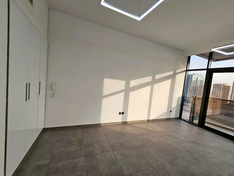 HIGH FLOOR | SPACIOUS LAYOUT | WITH BALCONY63734819332355113