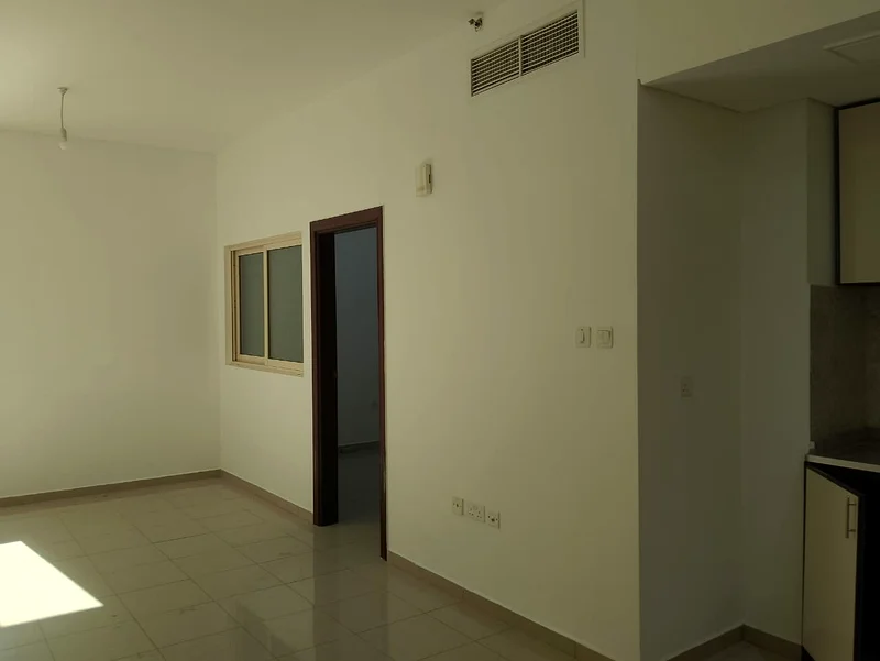 1 بHK || جديد بالكامل || حالة ممتازة63757569850241111