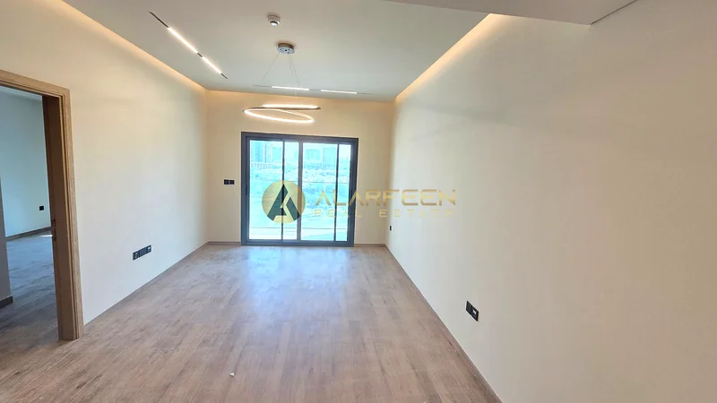شقة جديدة من غرفة نوم واحدة | أجهزة مطبخ | جاهزة للانتقال63779295012098113