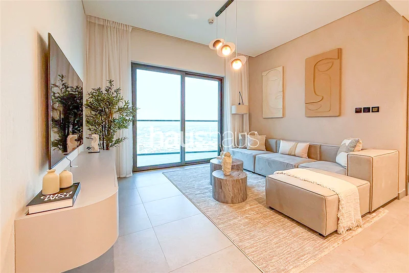 High Floor | Rare Layout | Move-In Ready63756291866499110
