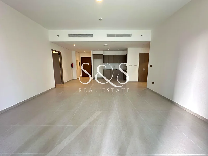 أكبر تخطيط | منظر النافورة | جديد بالكامل63772546012803112