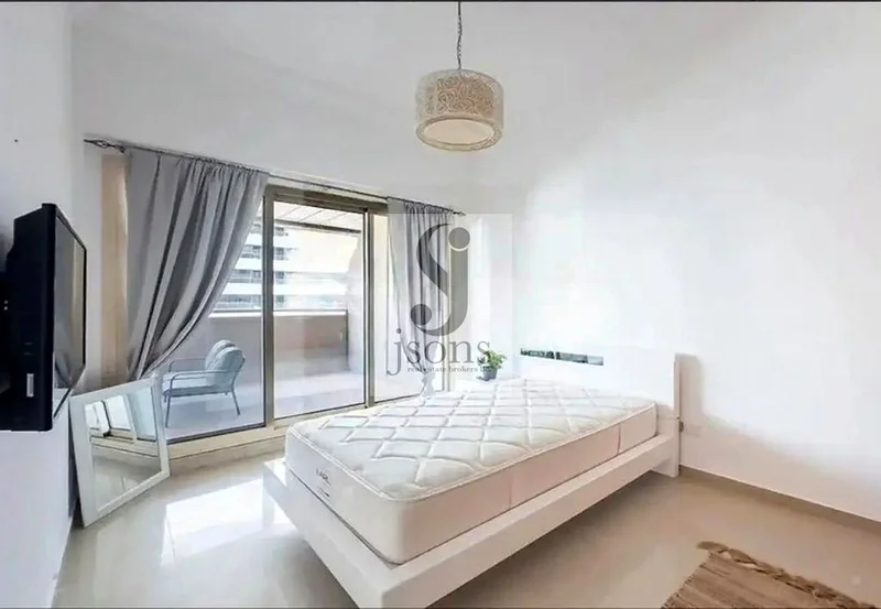 Vacant | Furnished | Marina View64037174078082112