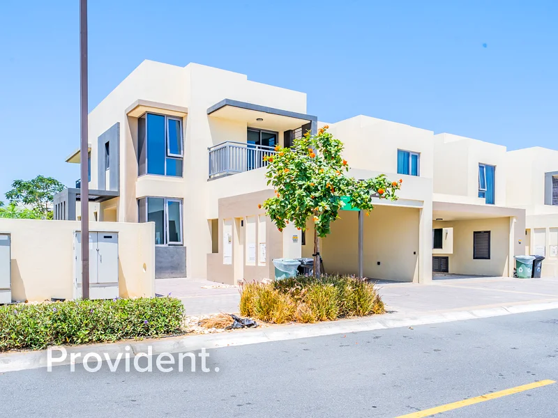 Vacant | Single Row | Corner Green Belt63754830968066112