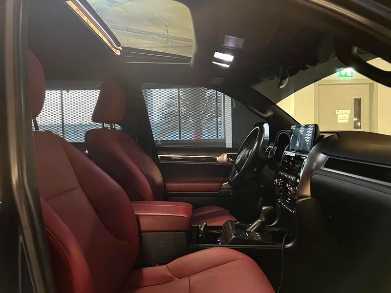 Lexus GX460 GCC 2022 full agency service history full options in perfect condition63612073761793112