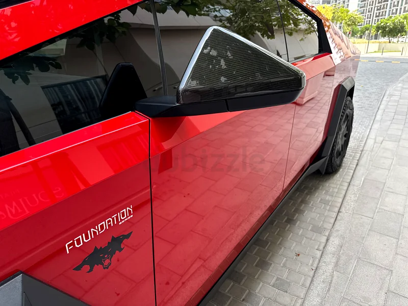 2024 Tesla CyberBeast– BEAST | Tri-Motor AWD 0-100 2.6 Sec | 8,700 KM | Brand New Condition63490405767939113