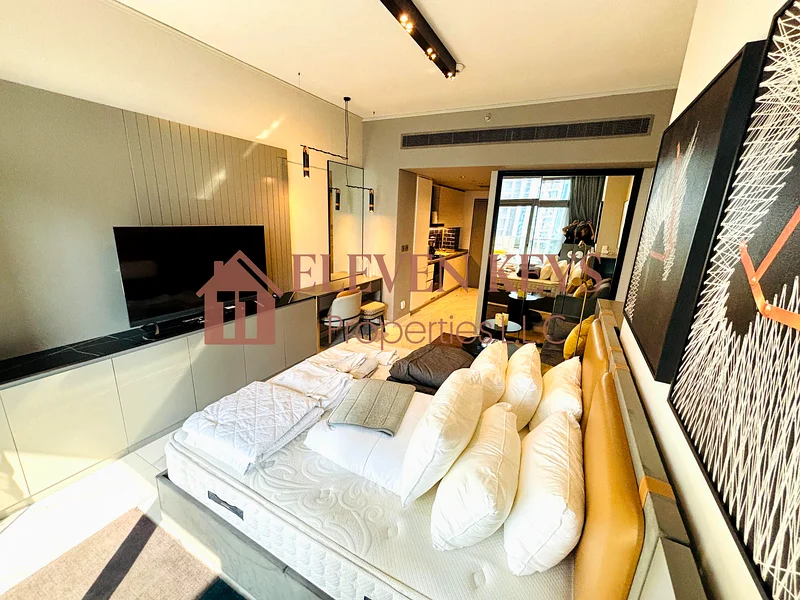 Luxury Studio | Pool & Terrace | MAG 318 Business Bay63798312979843111