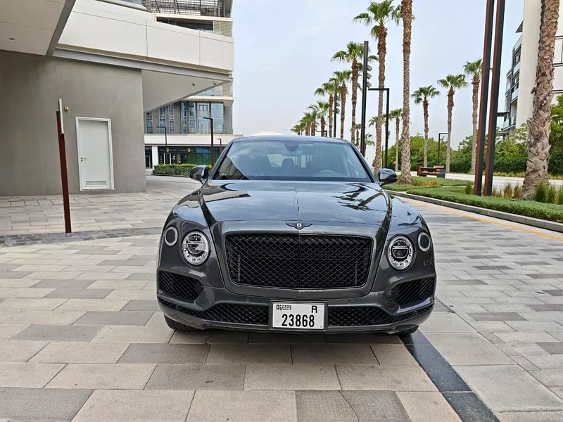 2017-Bentley Bentayga -W12 Twin Turbo-6.0L-Excellent Condition63490696091905114