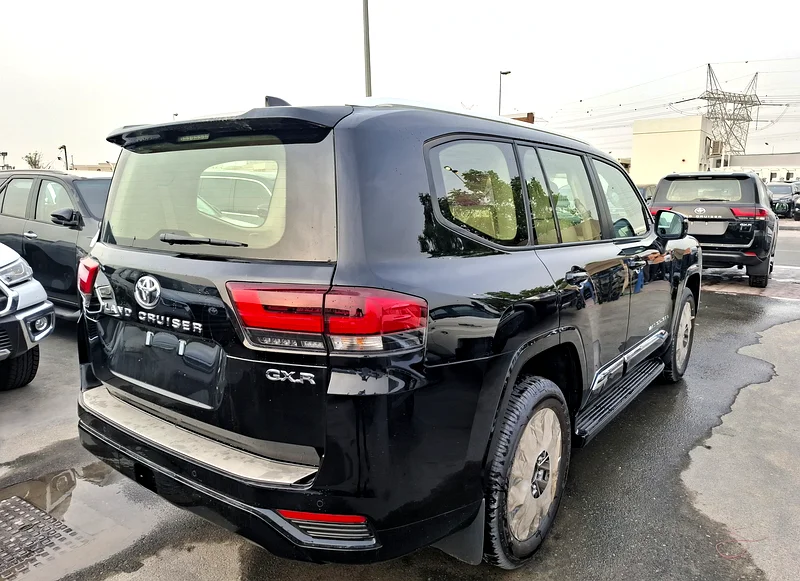 Toyota Landcruiser GXR 3.5L 2025 TT Full Black Petrol With Radar (Export Only)63484694232835111