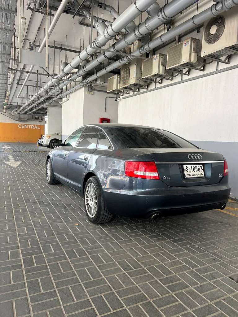 Audi A6 2006 3.2 Quattro63481744585474112
