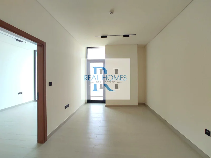 جديد بالكامل | منظر الحديقة | مطبخ مجهز | حديث63785373870594114