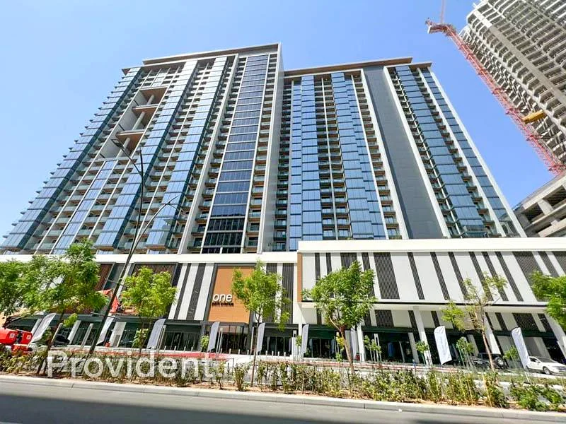 Rented | Corner Unit | Community View64016047038210113
