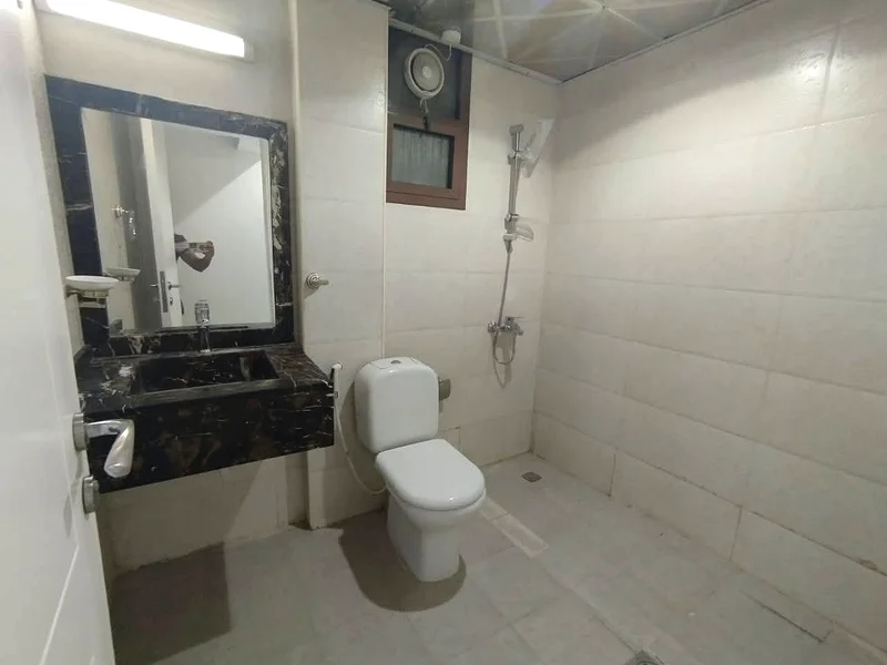 For annual rent, luxury 2BHK in Al Rawda 2 Ajman. 2 baths, spacious hall with balcony, wide fitted kitchen, prime family-friendly location.63718756727810114