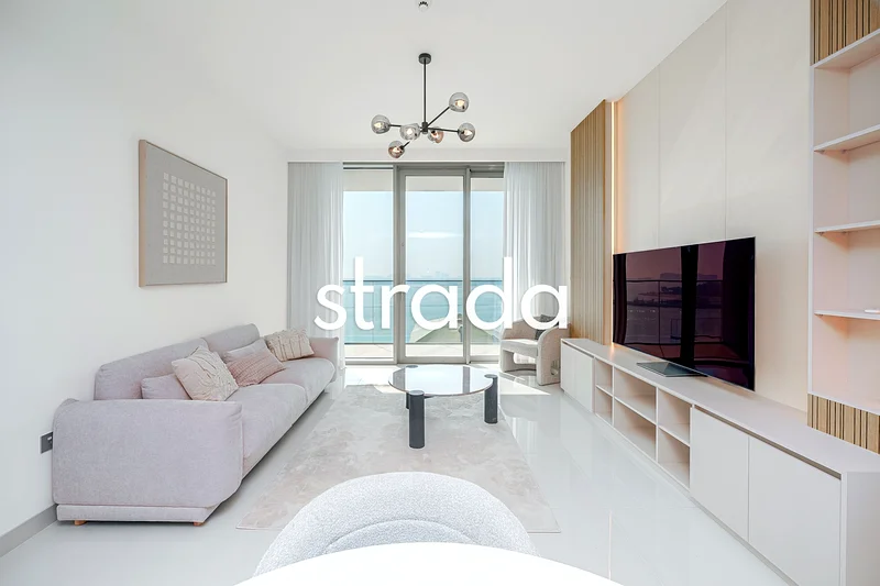 Interior designed | low floor | 4 cheques63733974636161111