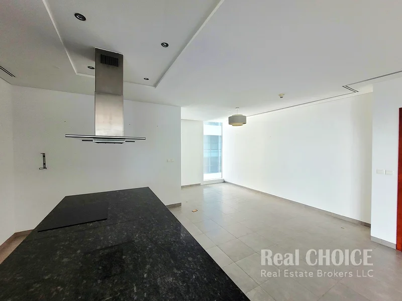 Spacious | Move-in Ready | Heart of Sheikh Zayed63745179693443114