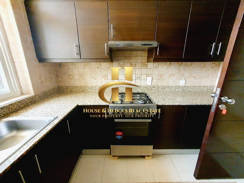 Bright Option | Spacious Unit | Park View63763877400579112