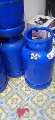Adnoc small cylinder FOR sale empty
