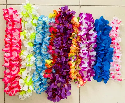 Set of 9 Hawaiian Leis Flower Garlands Necklaces