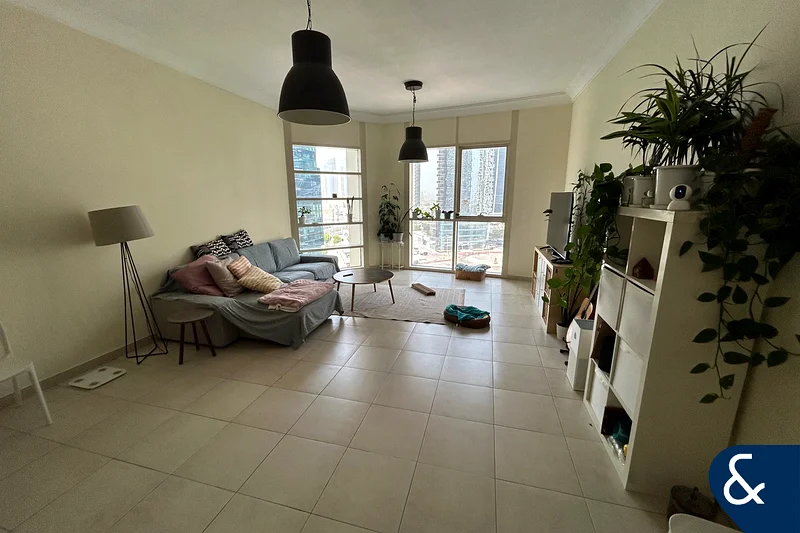 2 Bedroom + Maids | Lake View | 5.6% Net ROI63987419555842112