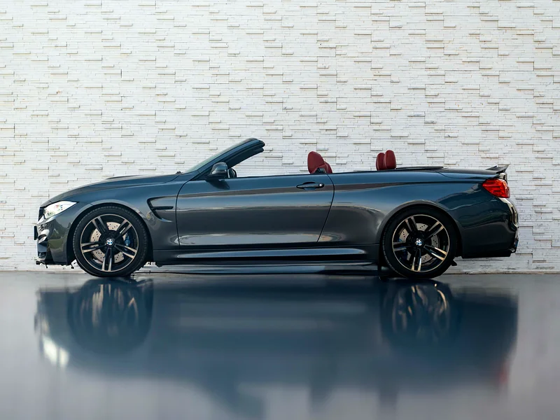 عروض العودة إلى المدرسة • BMW M4 كابريو • سجل صيانة كامل • تم الحفاظ عليها بعناية فائقة • حالة ممتازة63484819764865114