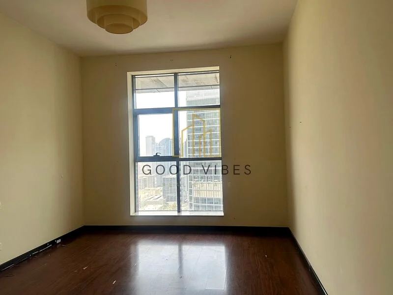 UNFURNISHED 1BR | VACANT | LAKE AND MARINA VIEW63654982854529112