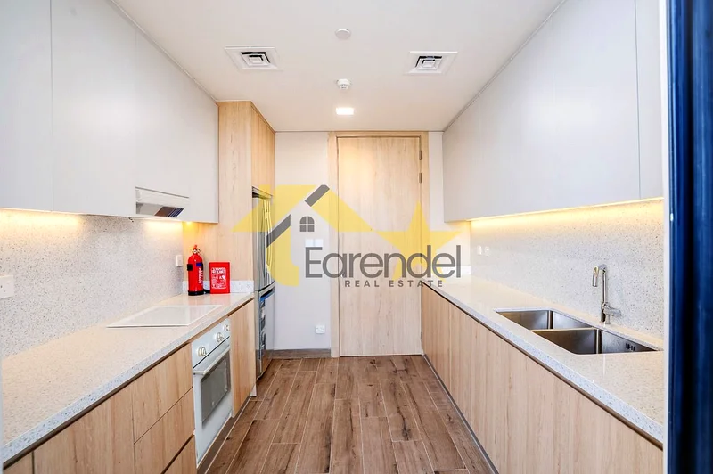 Marco Polo Ready Unit | Mortgage Possible | 20-80 | Freehold | No Commission63918664428547111