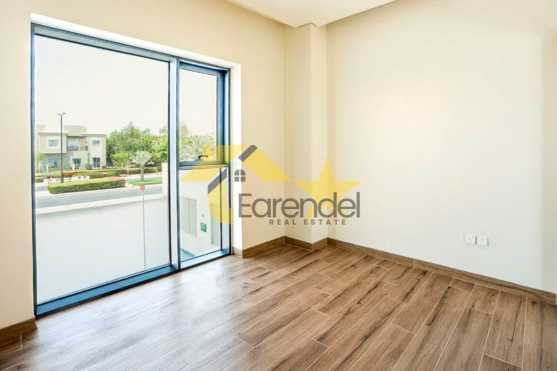 Marco Polo Ready Unit | Mortgage Possible | 20-80 | Freehold | No Commission63918664428547113
