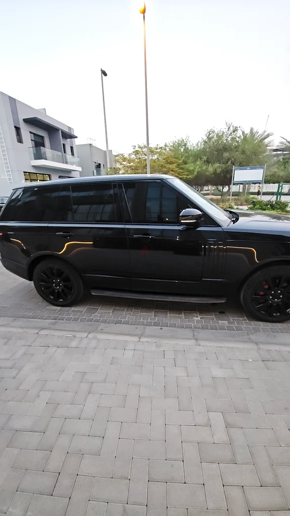 Land-rover range rover HSE 2018 GCC 100800 km for sale63482779742977112