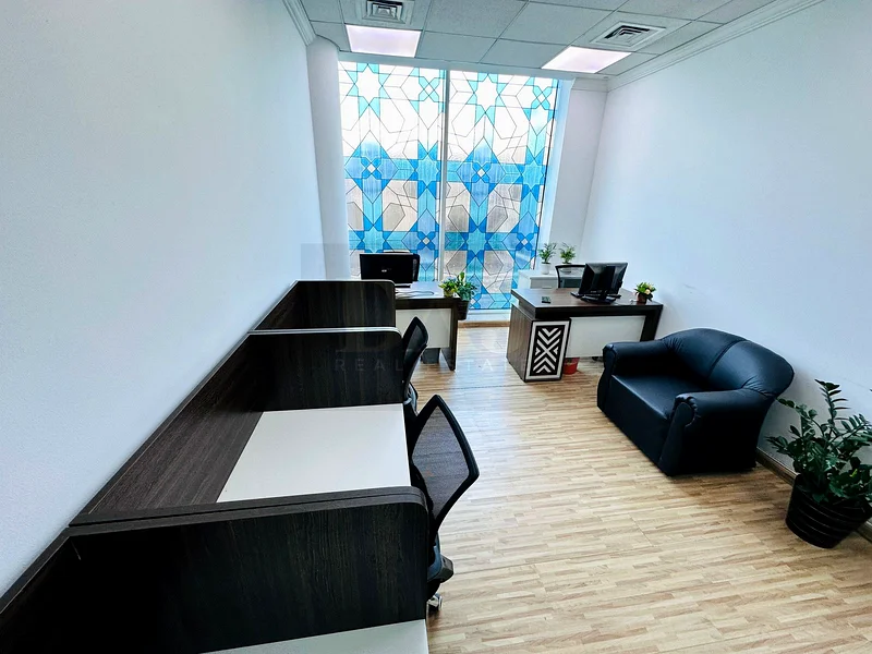 Beautiful Office | Free Utilities | Bank Account Assistance |63618207736963114