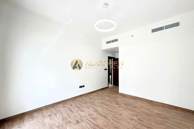 أكبر تخطيط فاخر | بدون مبرد | احجز الآن63763194636162114