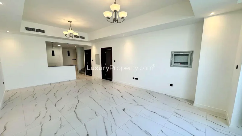 صف مفرد | أدنى سعر | إعادة بيع حقيقية63991823286018111