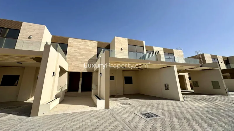 صف مفرد | أدنى سعر | إعادة بيع حقيقية63991823286018110