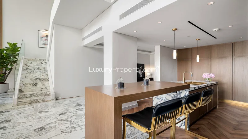 Viola Penthouse | High End Design | Sea Views64009662830979114