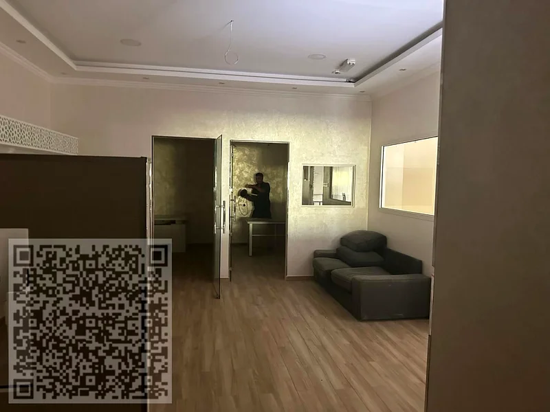 📍 الموقع: الجرف الصناعي 1 – عجمان للإيجار – مستودع واسع ومجهز بالكامل في الجرف الصناعي 1 – عجمان63613993474049111