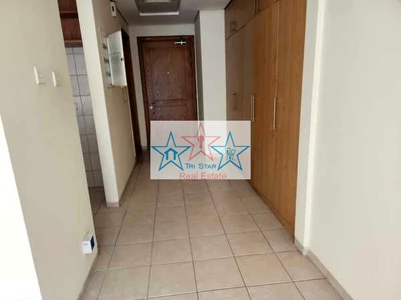 VERY WELL MAINTAINED ~XXXL STUDIO WITH BALCONY NEAR METRO & PAVILION63729679341825114