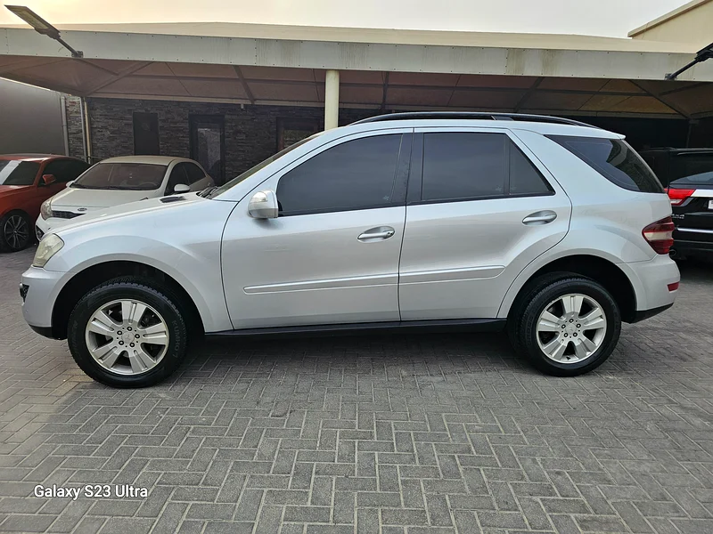Mercedes ML350 in Excellent Condition Gcc Specification63488176690946113