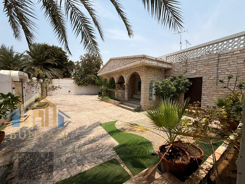 Don’t miss out! Elegant villa for rent with modern design and spacious layout, perfect for families. Your comfort starts here!63708863703938111