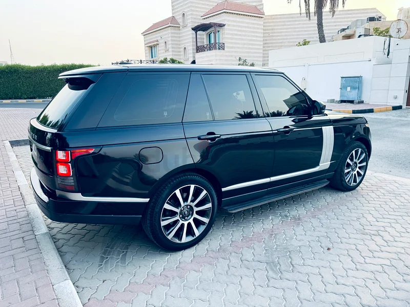 Range Rover GCC, first owner, low mileage, used, urgent sale63482779707777113