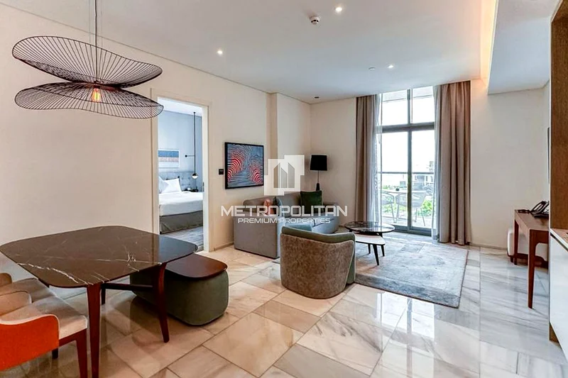Sea View | Vacant | Best Price on the Market64010115379075114