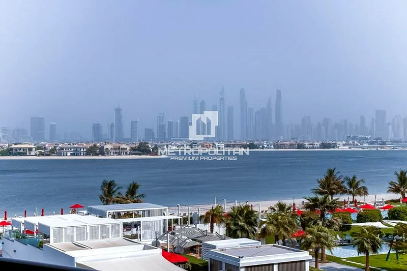 Sea View | Vacant | Best Price on the Market64010115379075112