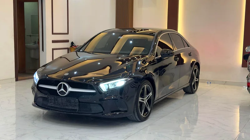 Mercedes-Benz A220 - 202063488379895425111