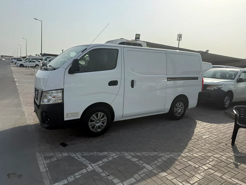 Nissan Urvan Chiller Standard Roof 2021 Model  
Accident-Free  
Low Mileage  
Excellent Condition63483999934337113